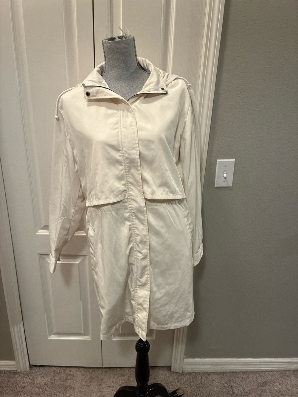 Cupcake & cashmere ladies jacket size large
